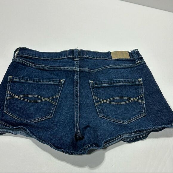 Abercrombie & Fitch Stretch Jean Shorts Size 4 - Picture 1 of 11